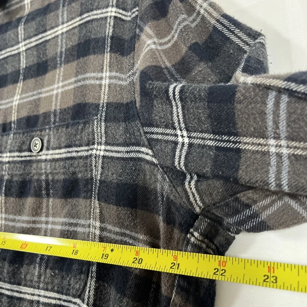 J. Crew Men Flannel Plaid Shirt 100% Cotton Button Down Gray Brown Slim Fit Sz L